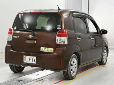 Toyota Spade