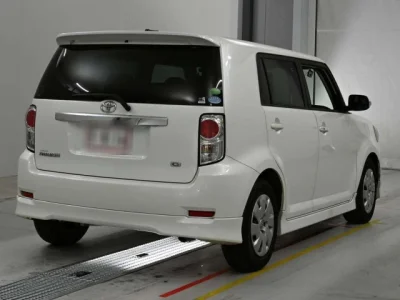 Toyota Corolla Rumion