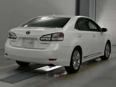 Lexus HS