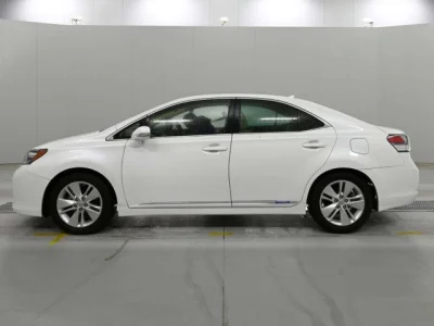 Lexus HS250h
