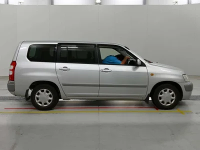 Toyota Succeed