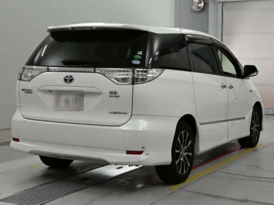 Toyota Estima Hybrid