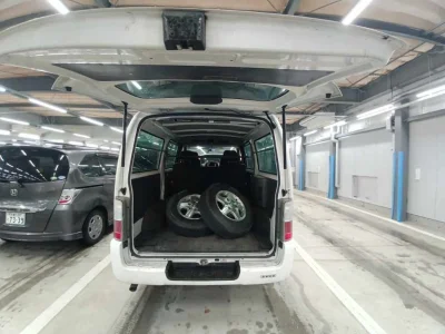 Nissan Caravan