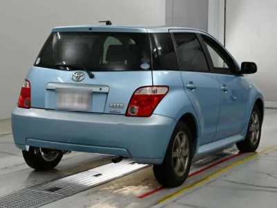Toyota Ist