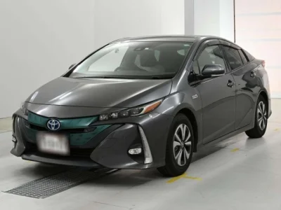 Toyota Prius PHV
