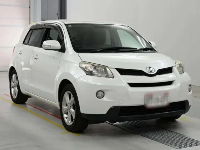 Toyota Ist