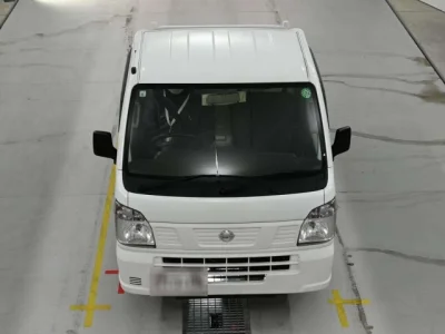 Nissan NT100 Clipper