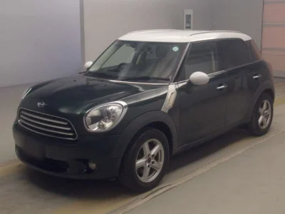 MINI Crossover
