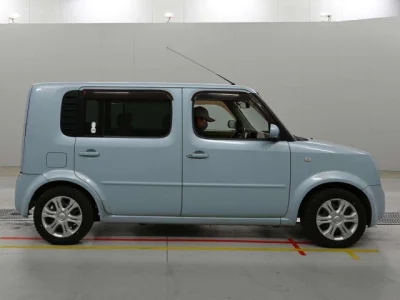 Nissan Cube Cubic