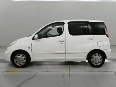 Toyota Funcargo