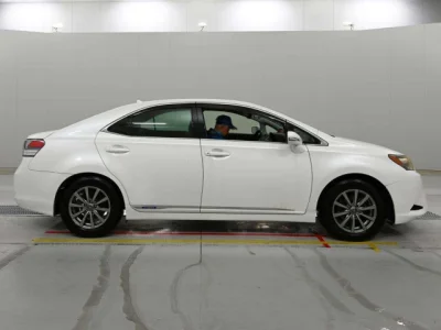 Lexus HS250h