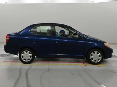 Toyota Platz