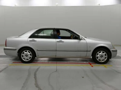 Toyota Progres