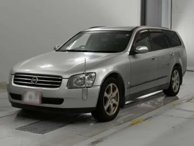 Nissan Stagea