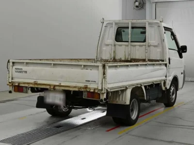 Nissan Vanette Truck