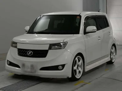 Toyota bB