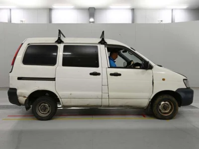 Toyota LiteAce Van