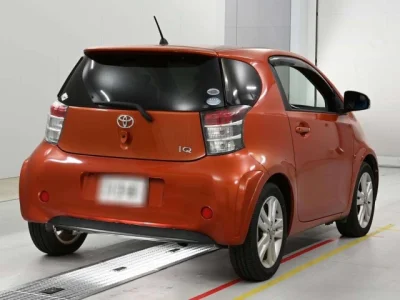 Toyota iQ