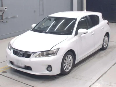 Lexus CT200h