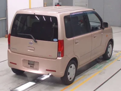 Nissan Otti