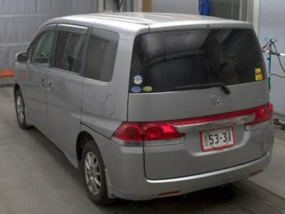 Honda STEP WAGON