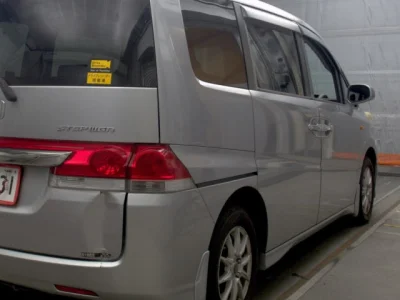 Honda STEP WAGON