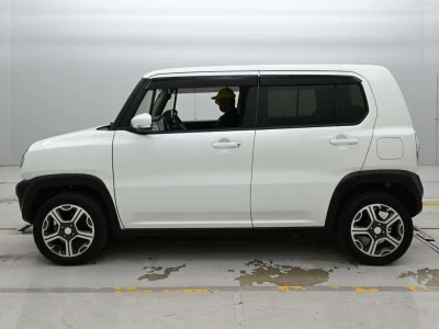 Mazda Flair Crossover