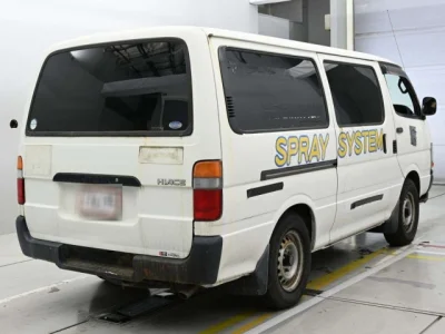 Toyota HiAce Van