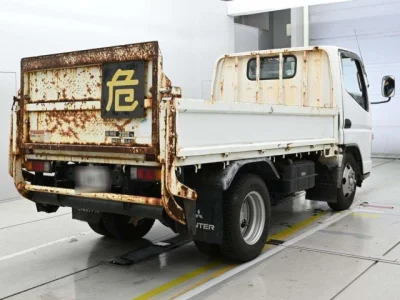 Mitsubishi Fuso Canter