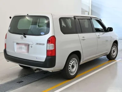 Toyota Succeed