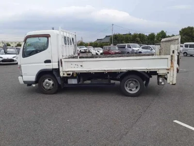 Mitsubishi Fuso Canter