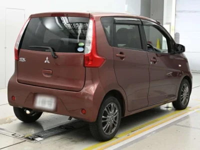 Mitsubishi EK WAGON
