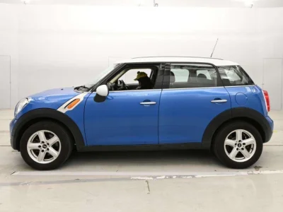 MINI Crossover