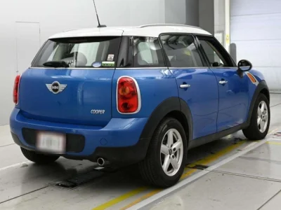 MINI Crossover