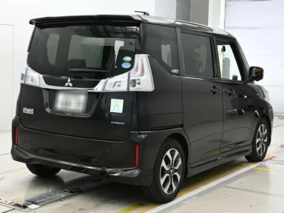 Mitsubishi Delica D:2