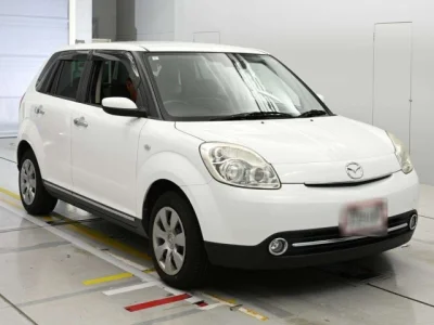 Mazda Verisa