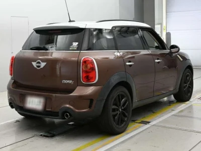 MINI Crossover