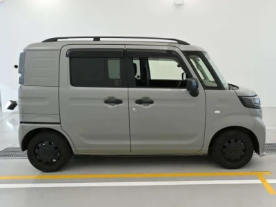 Suzuki Spacia Base