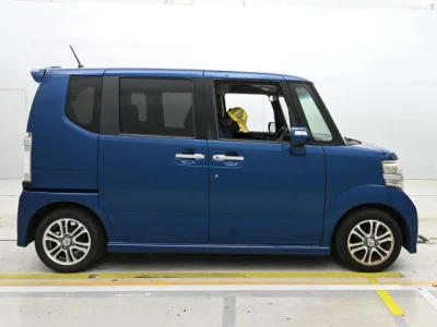 Honda N-Box+