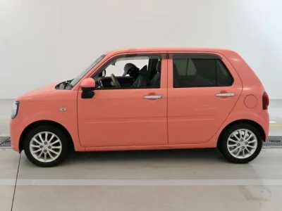 Daihatsu Mira Tocot