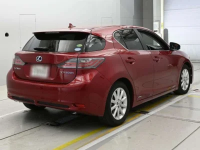 Lexus CT200h
