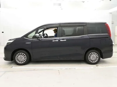 Toyota Esquire