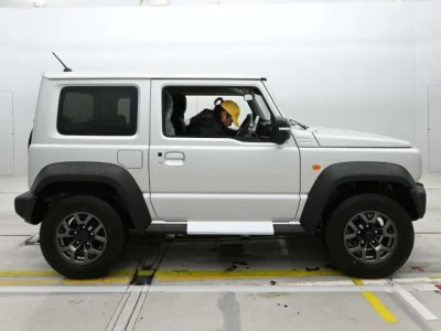 Suzuki Jimny Sierra