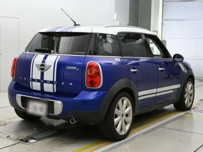MINI Crossover