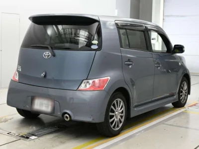 Toyota bB