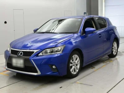 Lexus CT200h