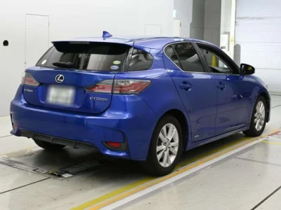 Lexus CT200h