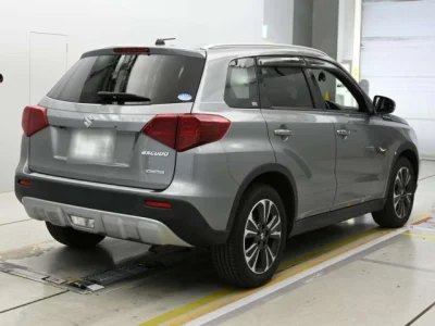 Suzuki Escudo