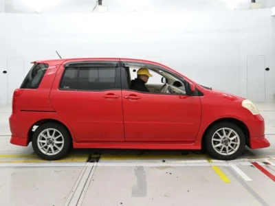 Toyota Raum
