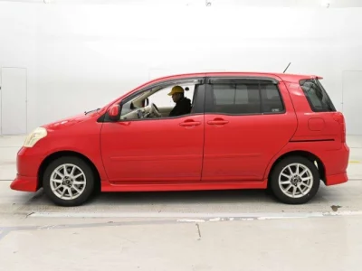 Toyota Raum